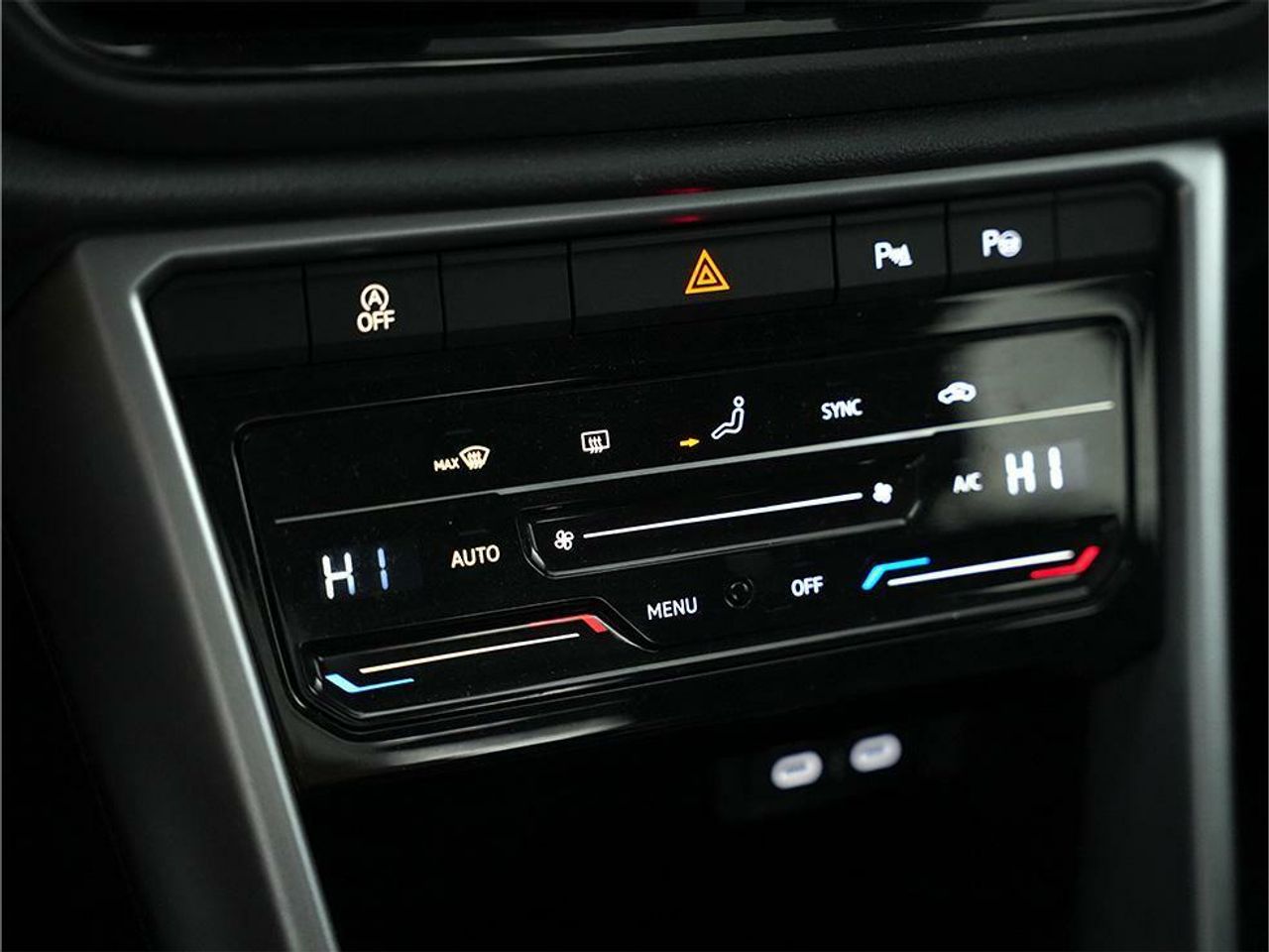 Foto Volkswagen T-Roc 16