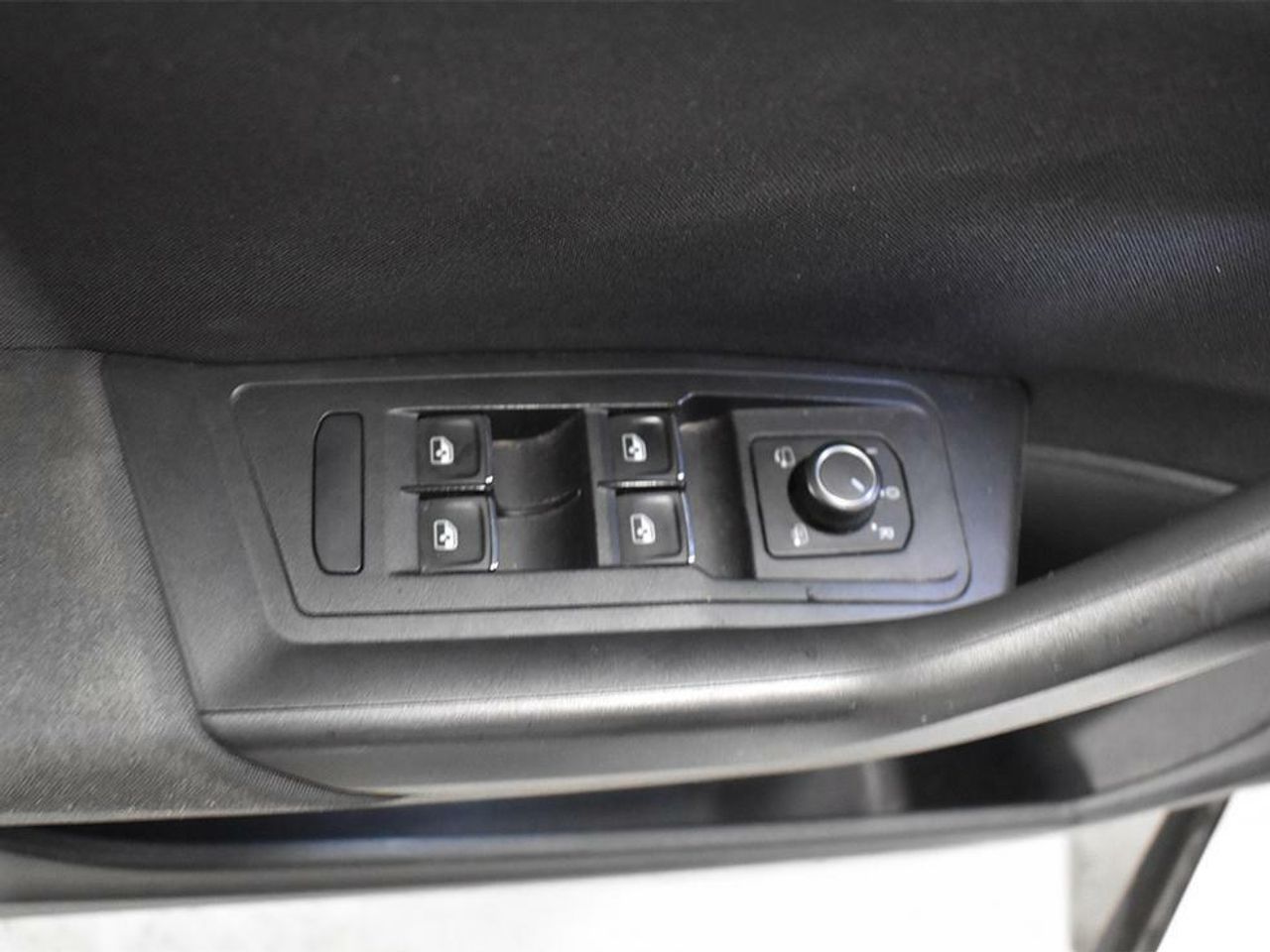 Foto Volkswagen T-Roc 14