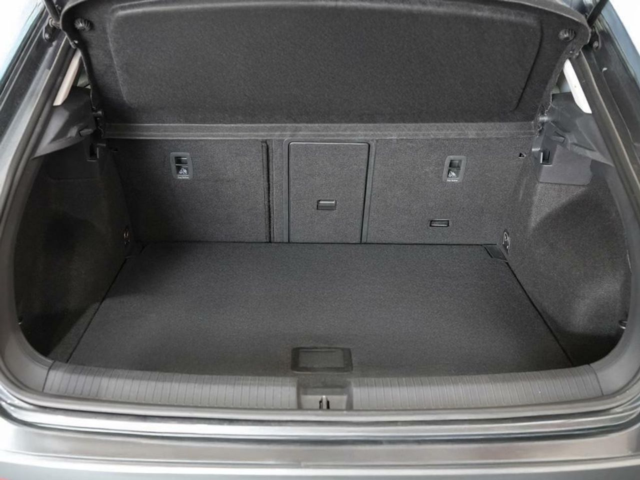 Foto Volkswagen T-Roc 21