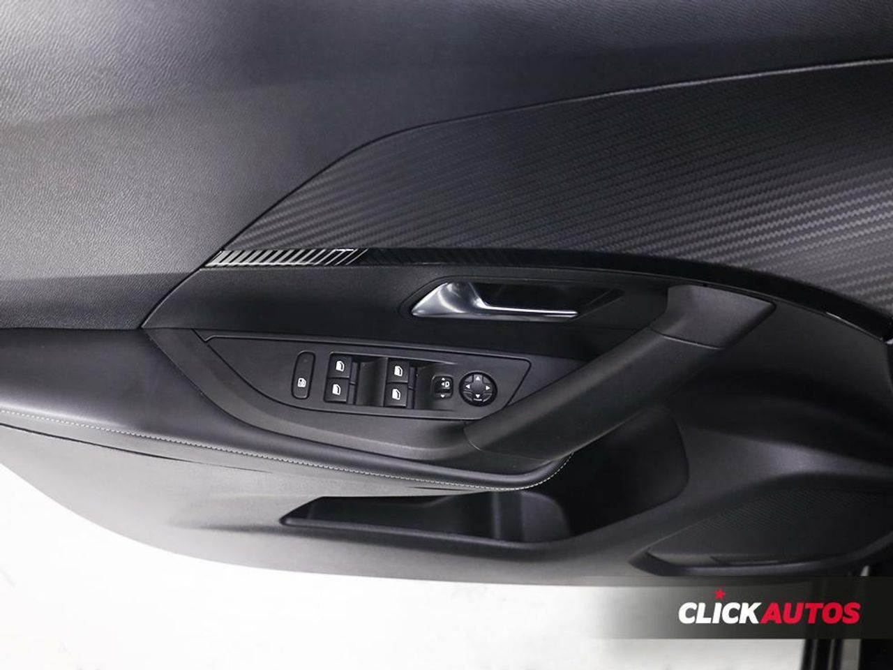 Foto Peugeot 2008 16
