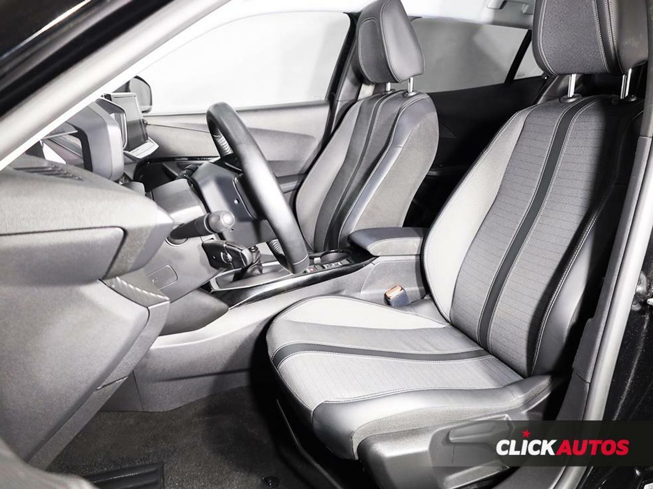 Foto Peugeot 2008 18