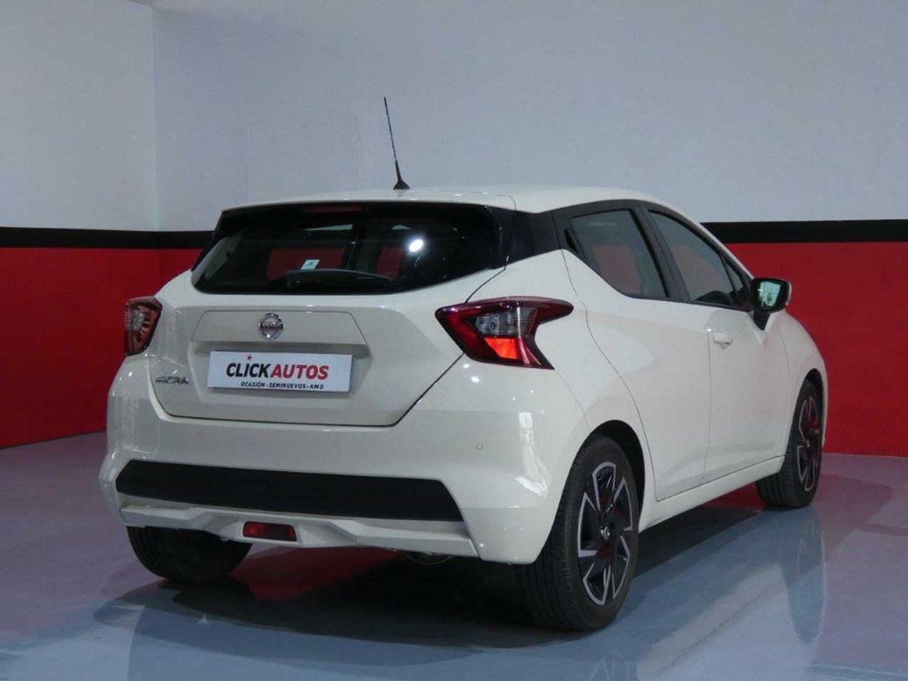 Foto Nissan Micra 5