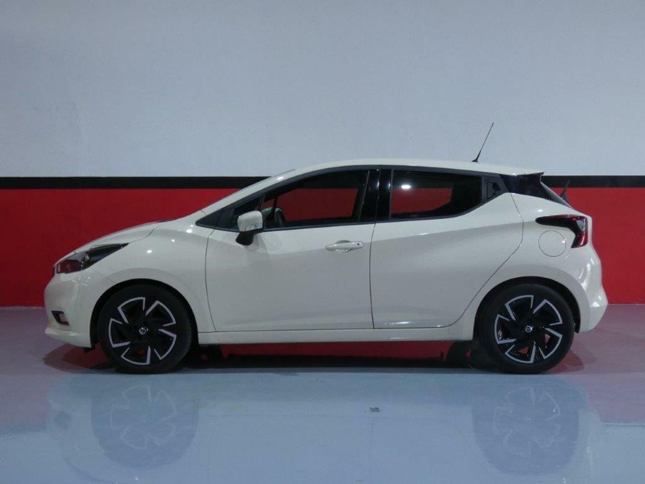 Foto Nissan Micra 8