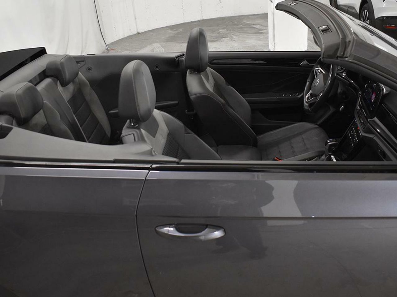 Foto Volkswagen T-Roc 20