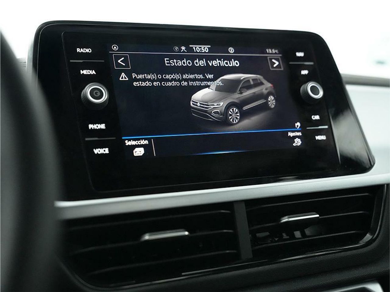 Foto Volkswagen T-Roc 12