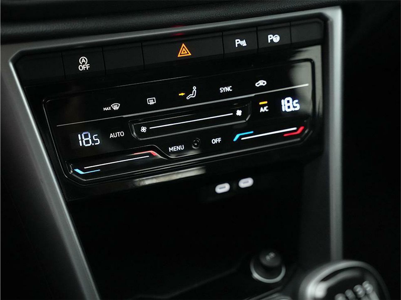 Foto Volkswagen T-Roc 15