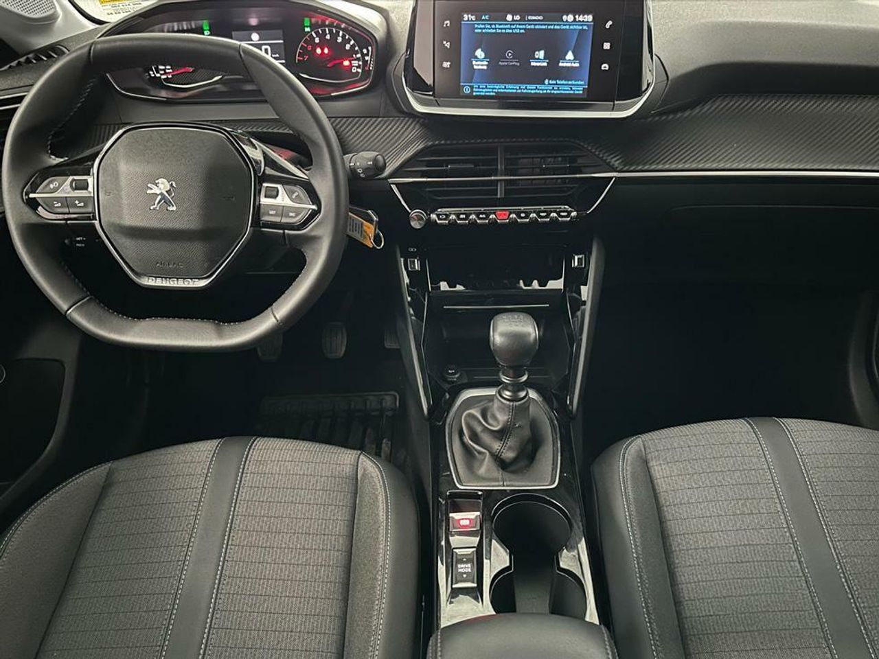 Foto Peugeot 208 8