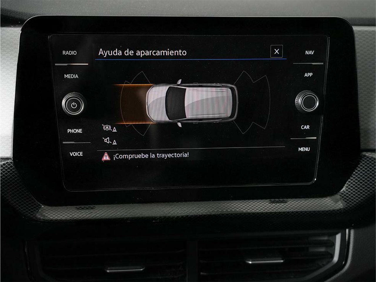 Foto Volkswagen T-Cross 10