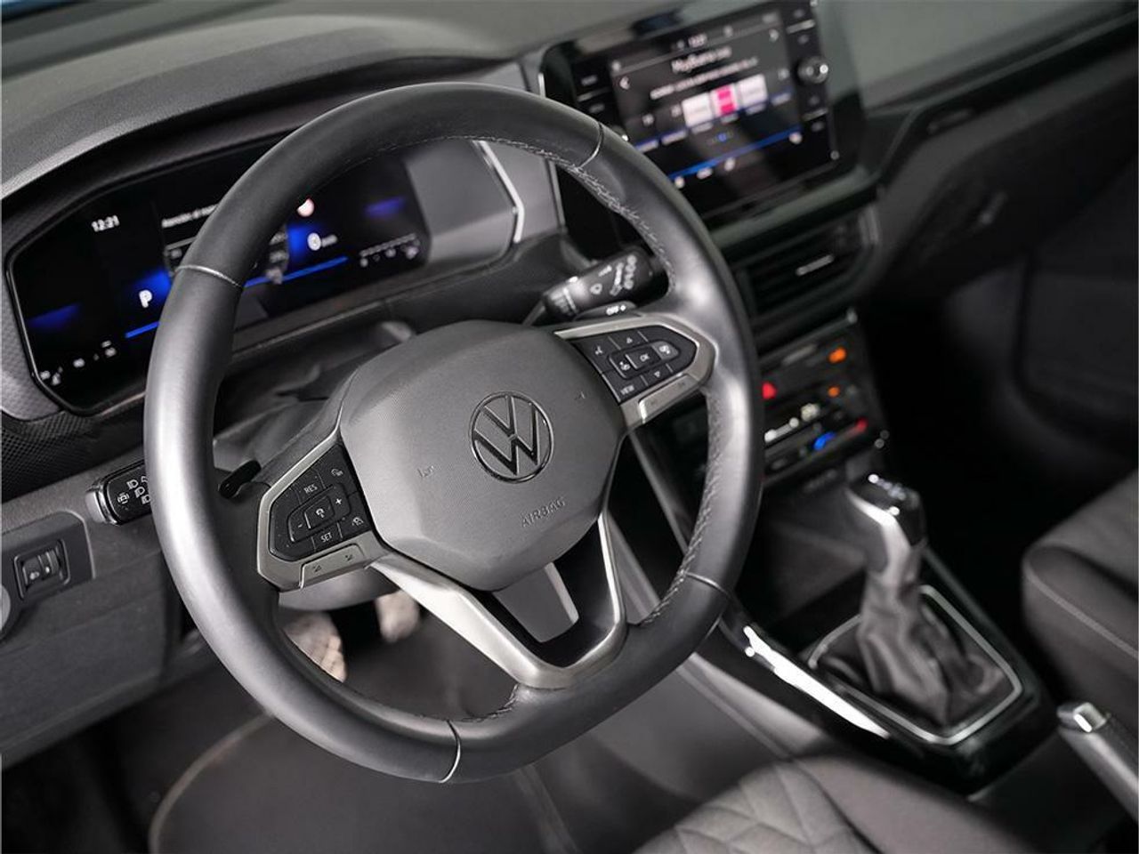 Foto Volkswagen T-Cross 21