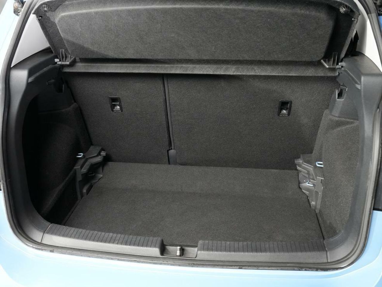 Foto Volkswagen T-Cross 24