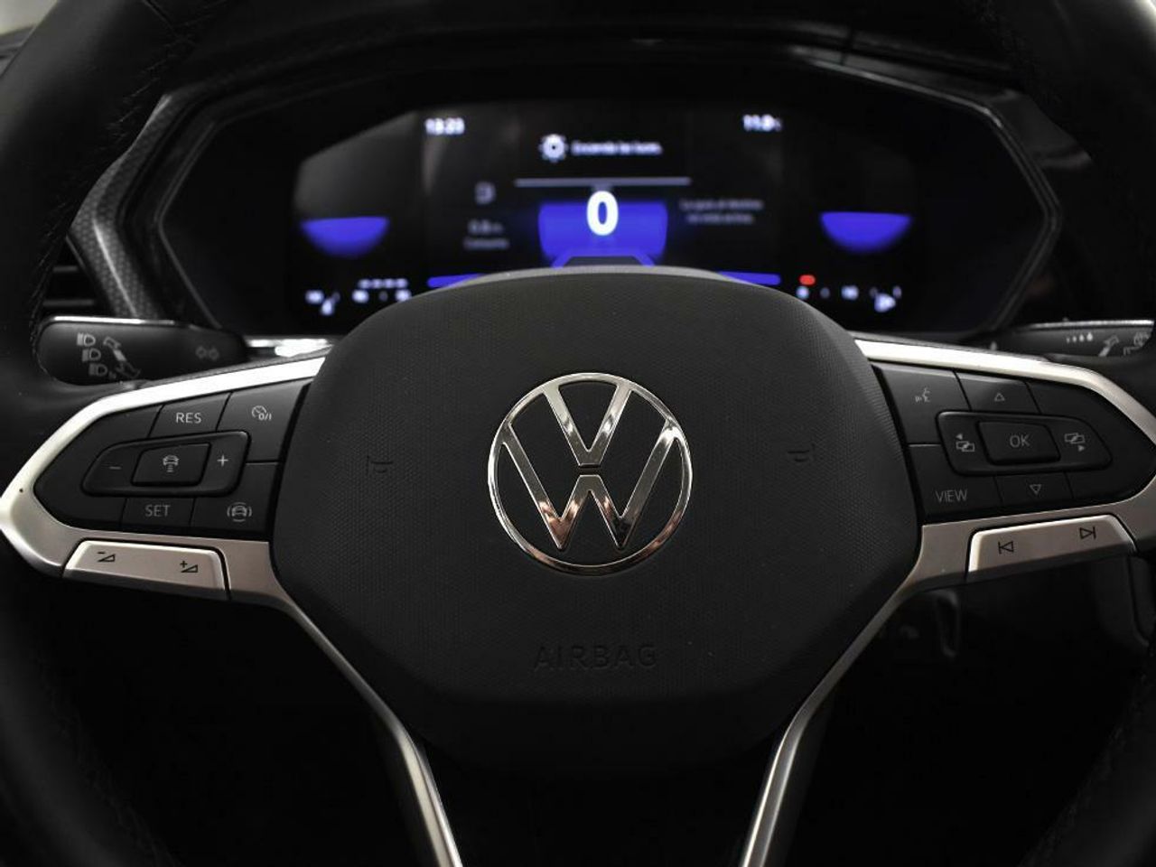 Foto Volkswagen T-Cross 8