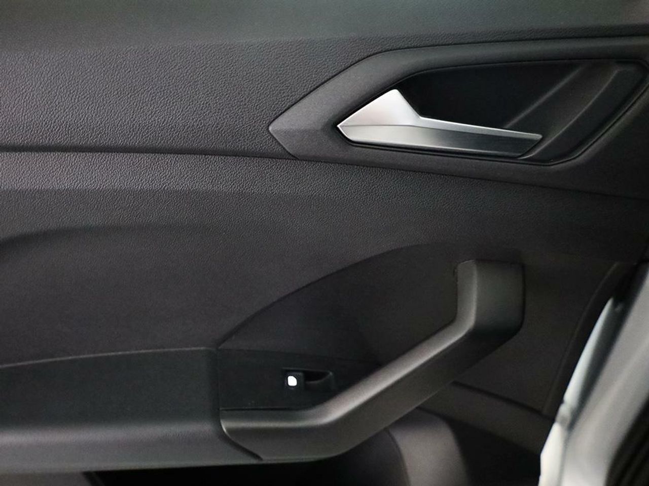 Foto Volkswagen T-Cross 21