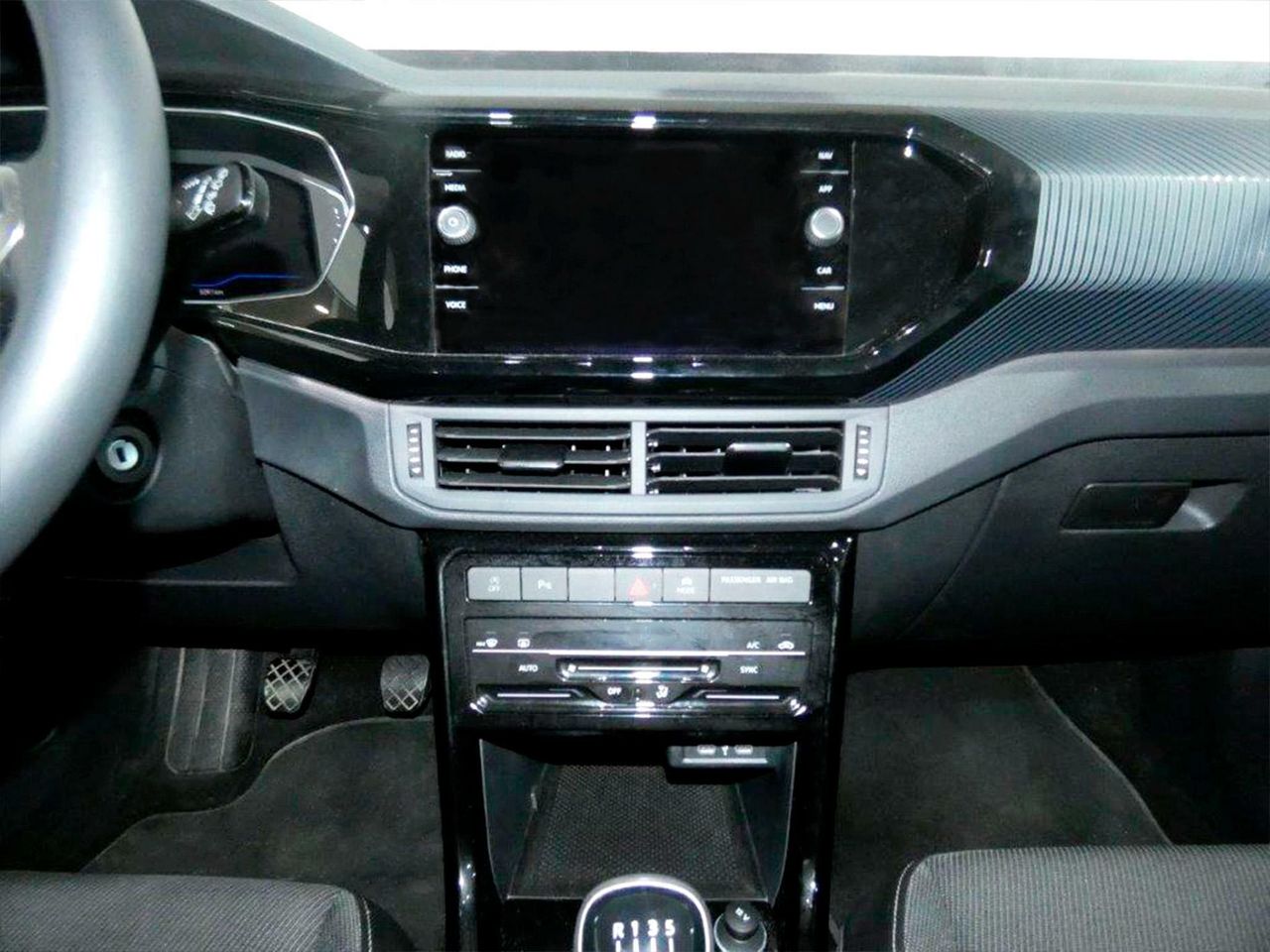 Foto Volkswagen T-Cross 18