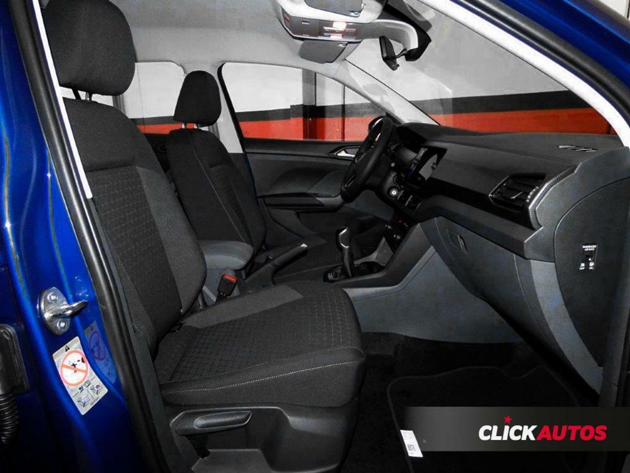 Foto Volkswagen T-Cross 13