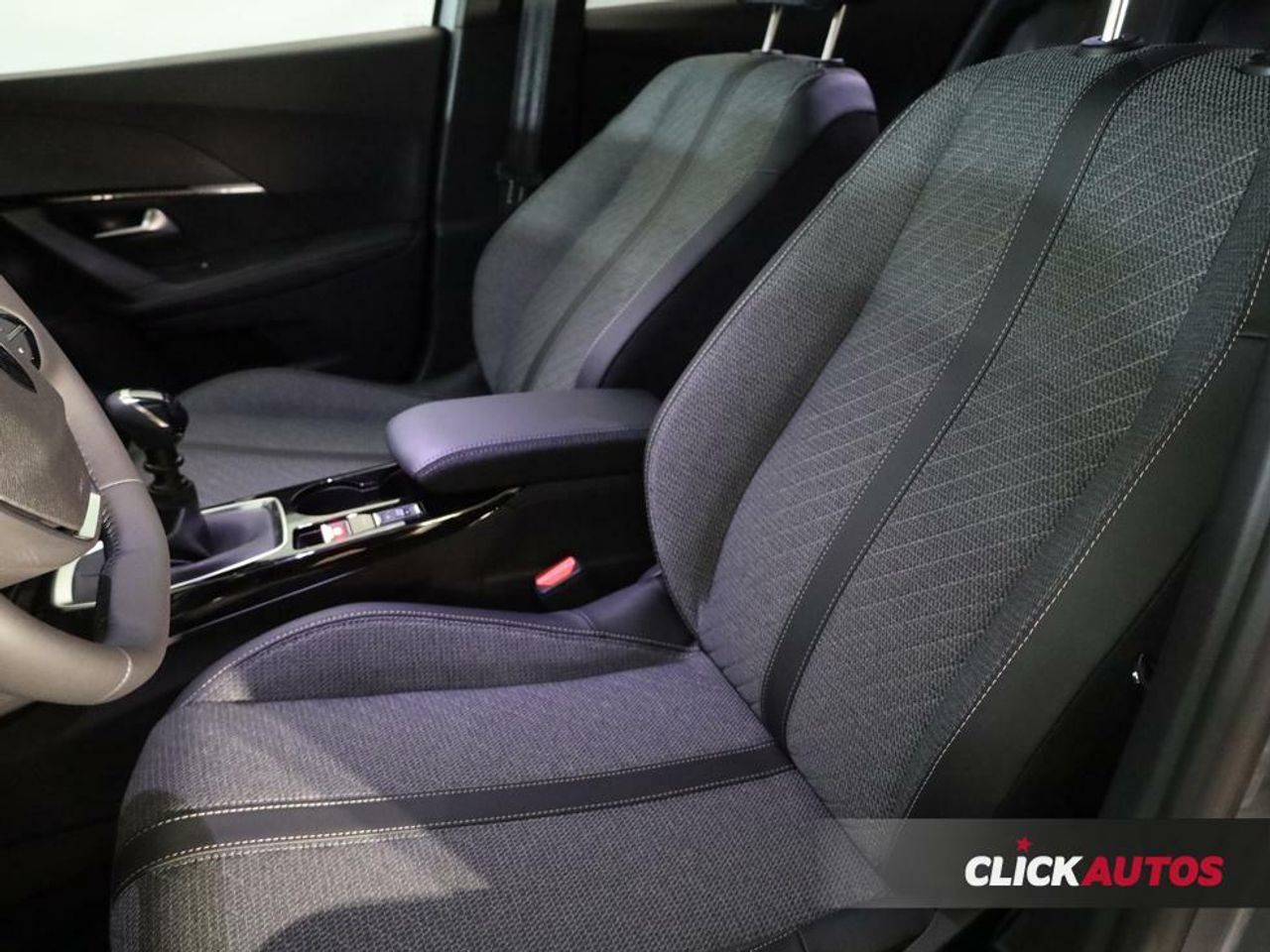 Foto Peugeot 2008 12