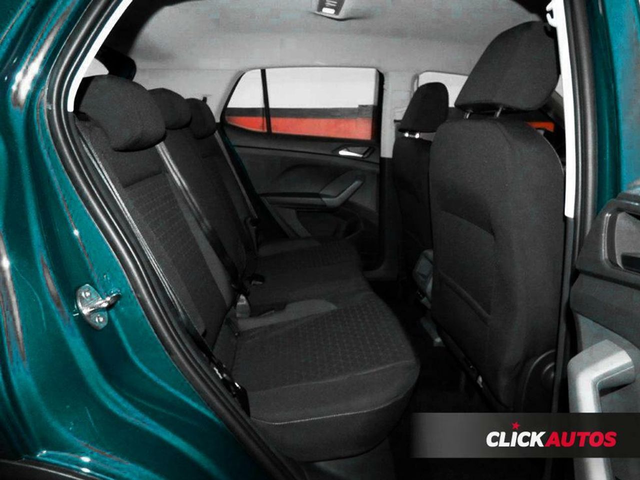 Foto Volkswagen T-Cross 14