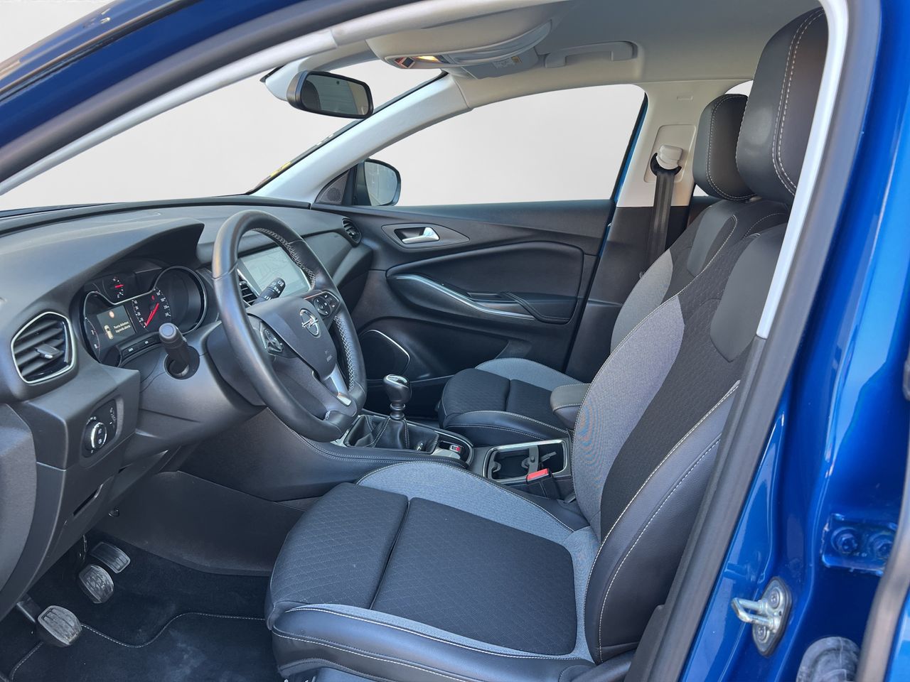 Foto Opel Grandland X 10