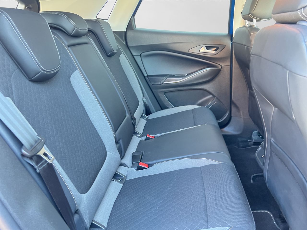 Foto Opel Grandland X 19