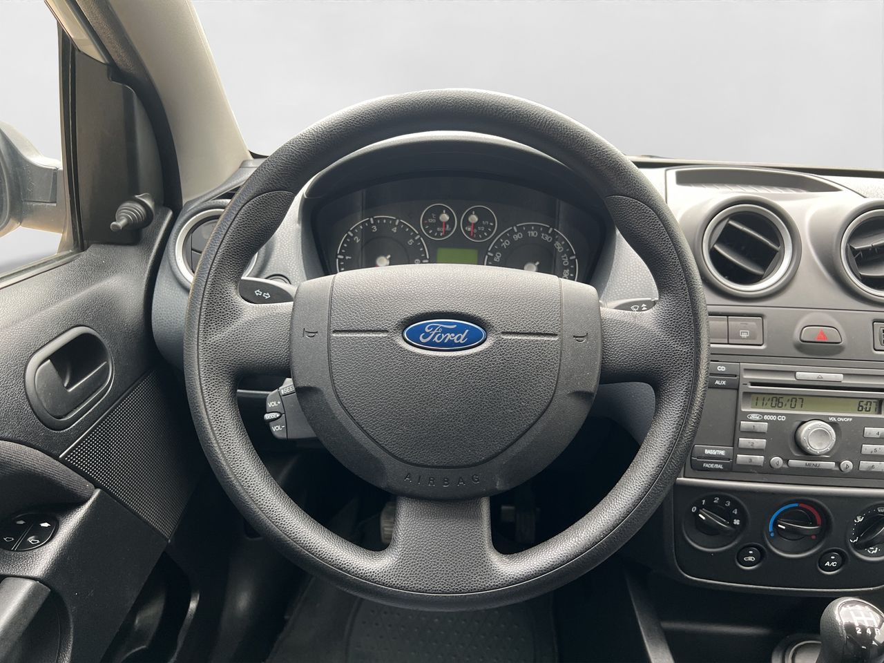 Foto Ford Fiesta 8
