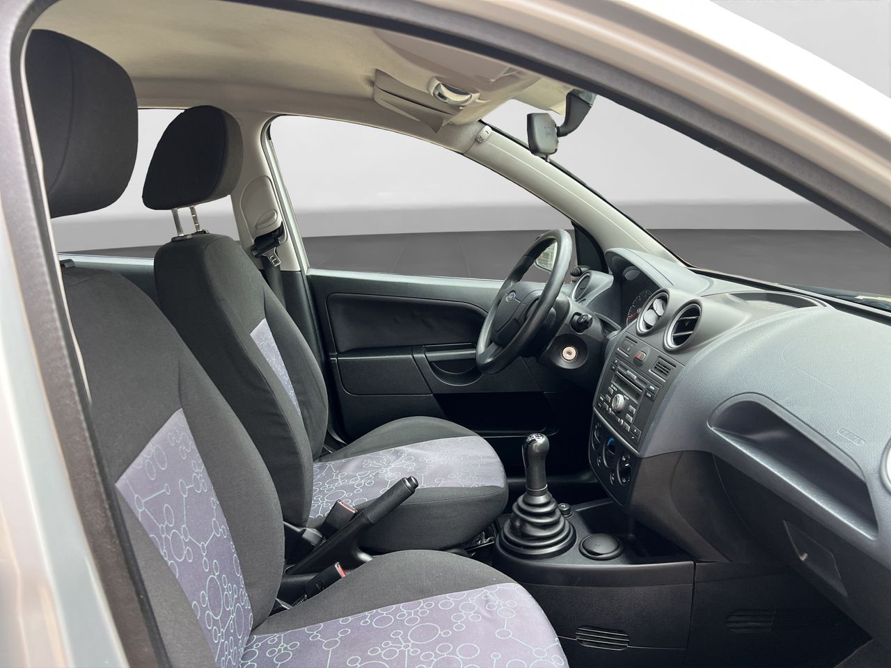 Foto Ford Fiesta 14