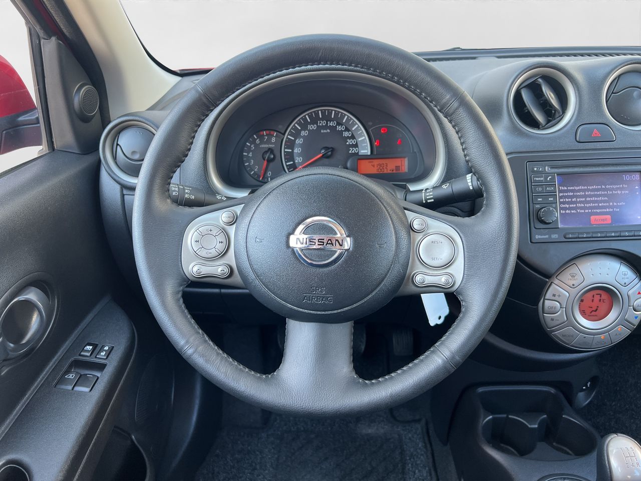 Foto Nissan Micra 8