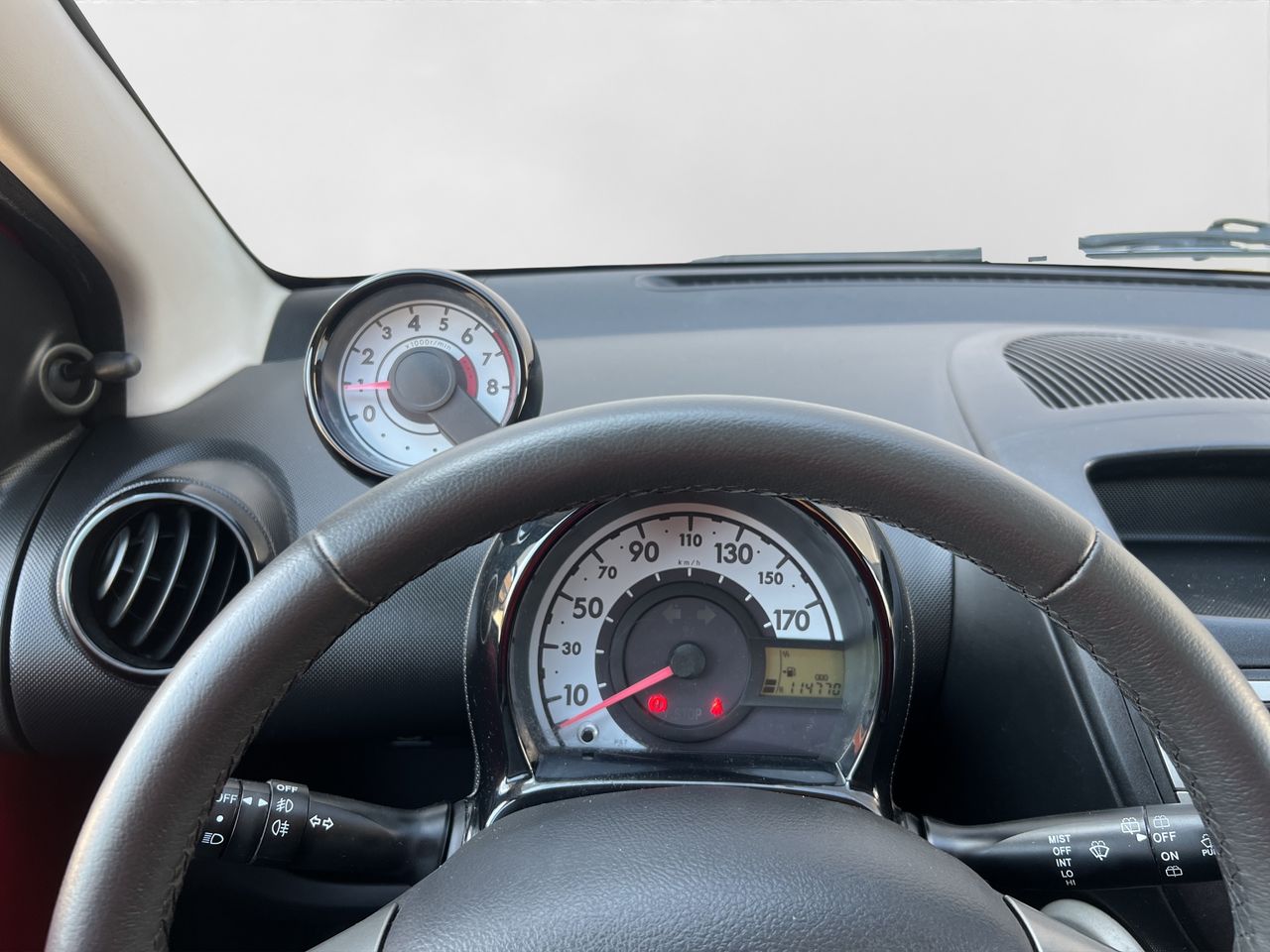 Foto Toyota Aygo 13