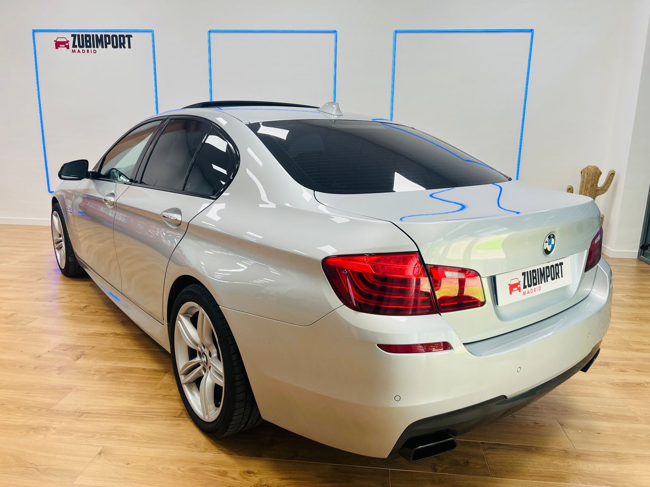 Foto BMW Serie 5 4