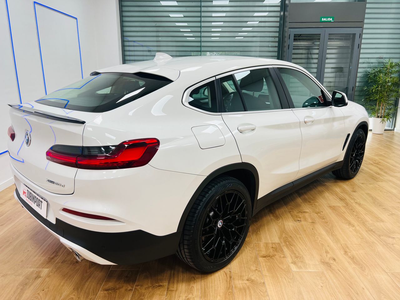 Foto BMW X4 4