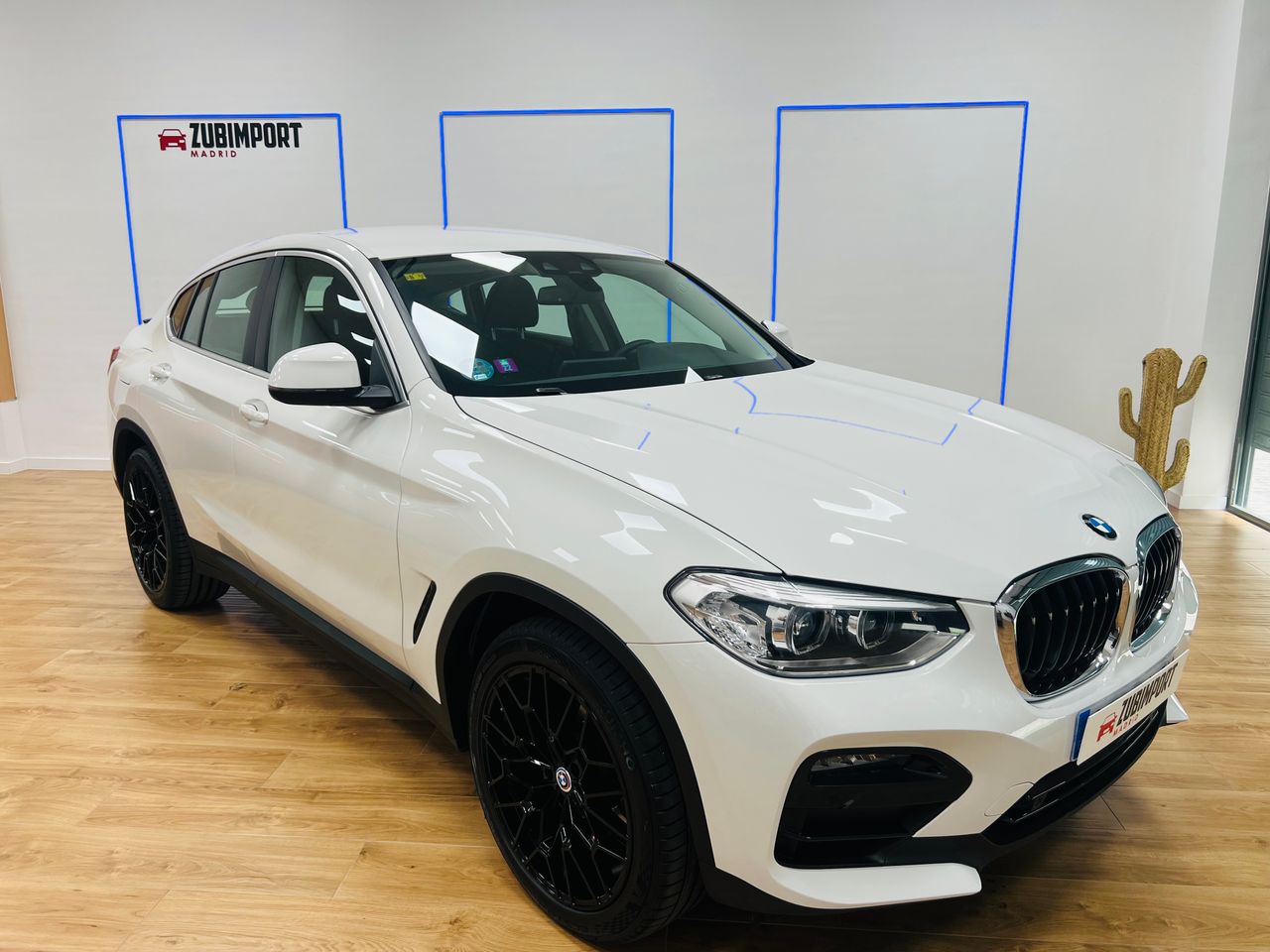 Foto BMW X4 5