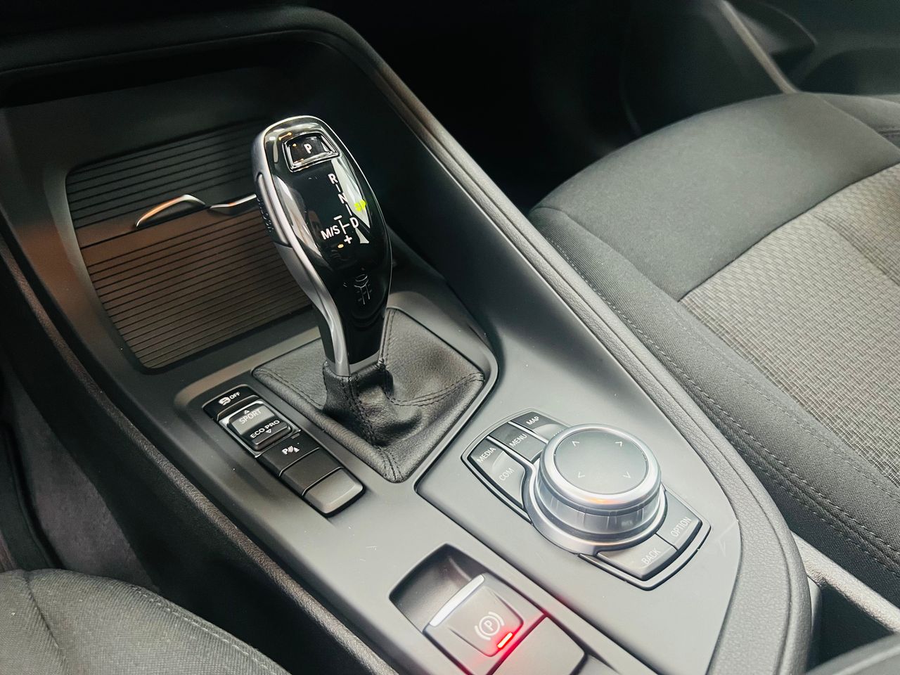 Foto BMW X1 9