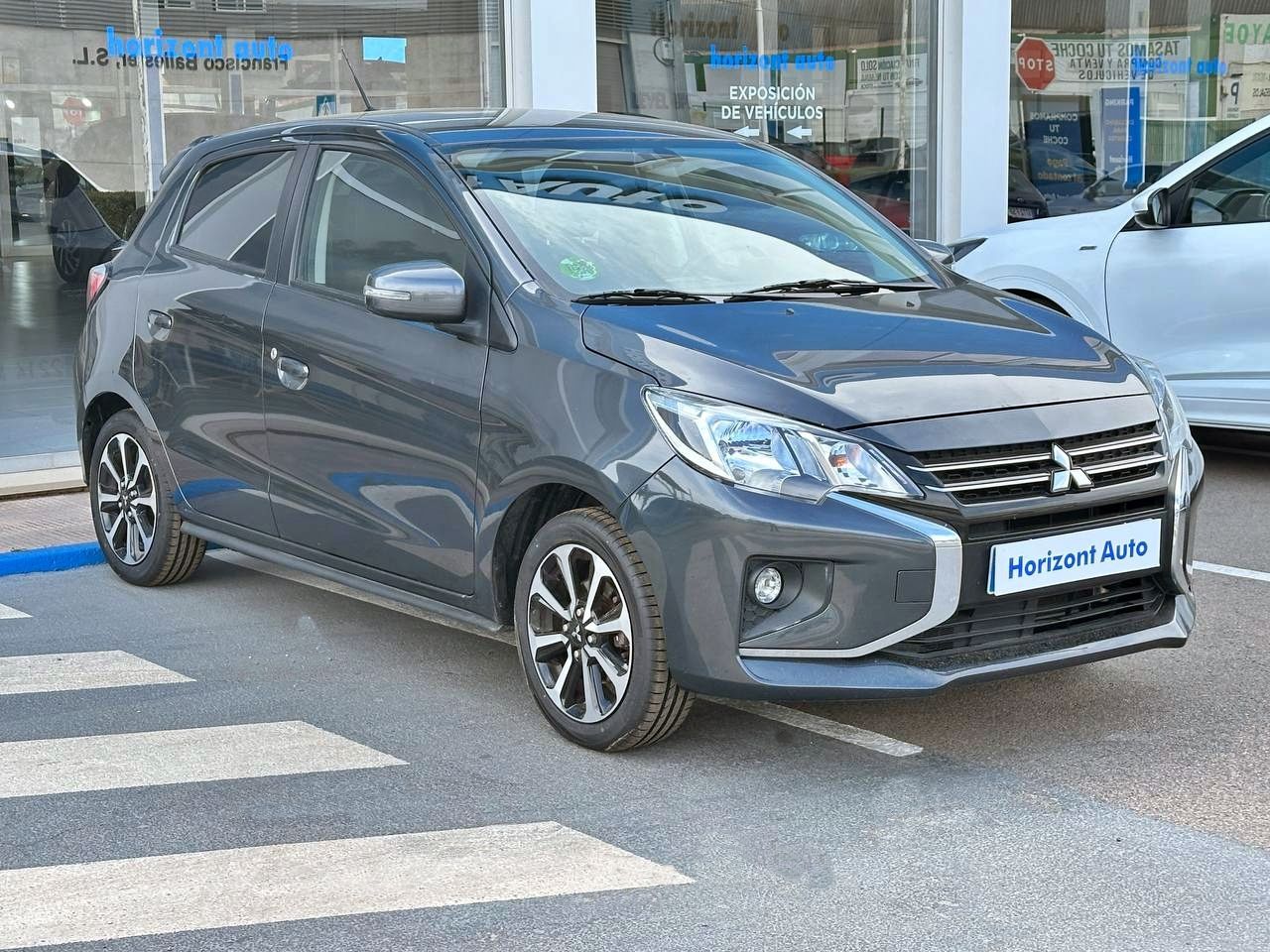 Foto Mitsubishi Space Star 1