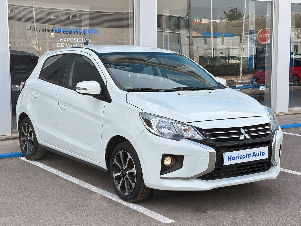 Foto Mitsubishi Space Star 1