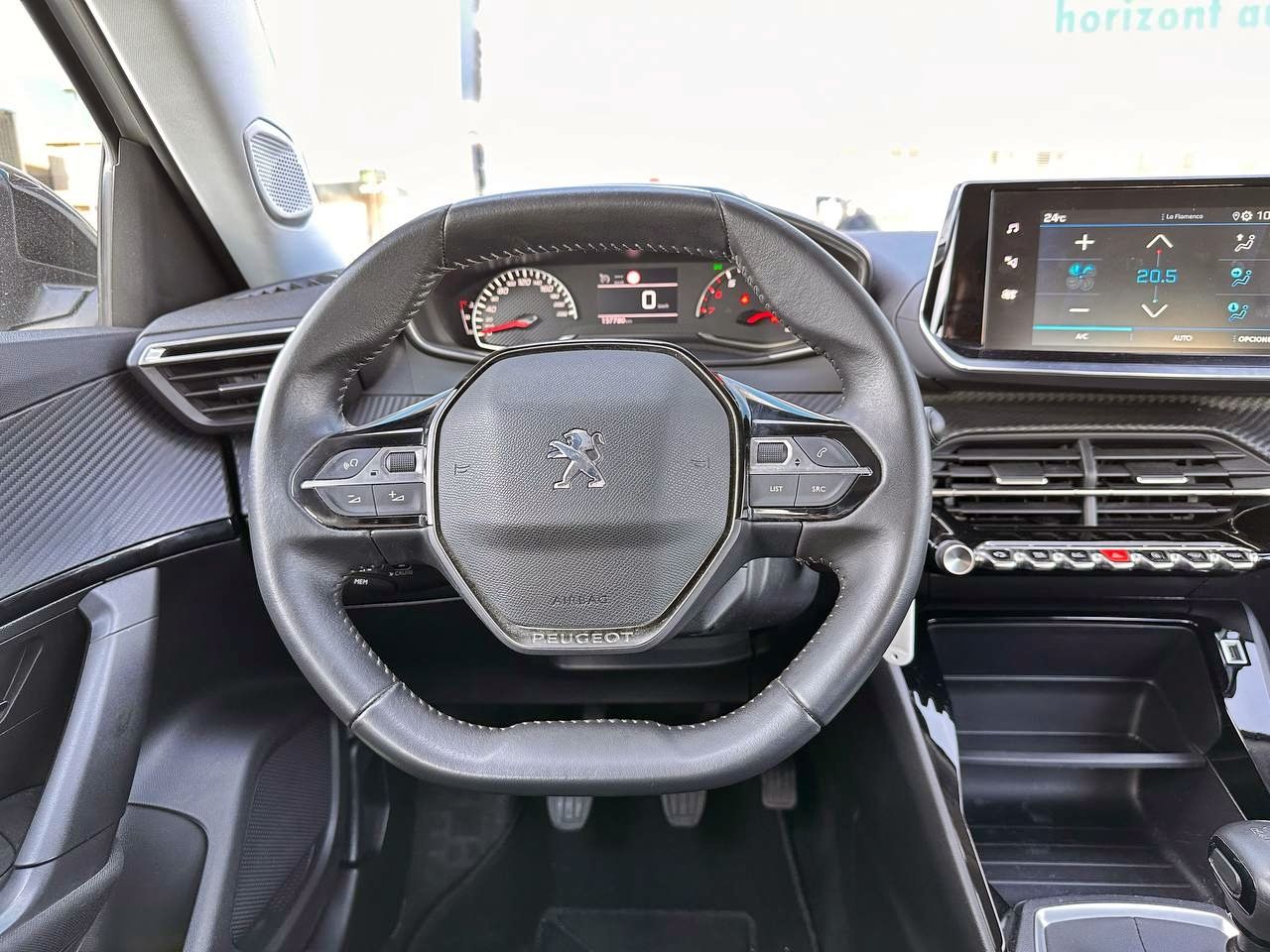 Foto Peugeot 2008 6