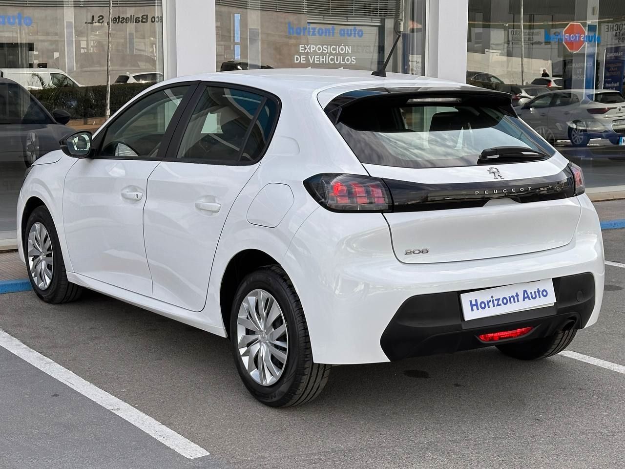 Foto Peugeot 208 12