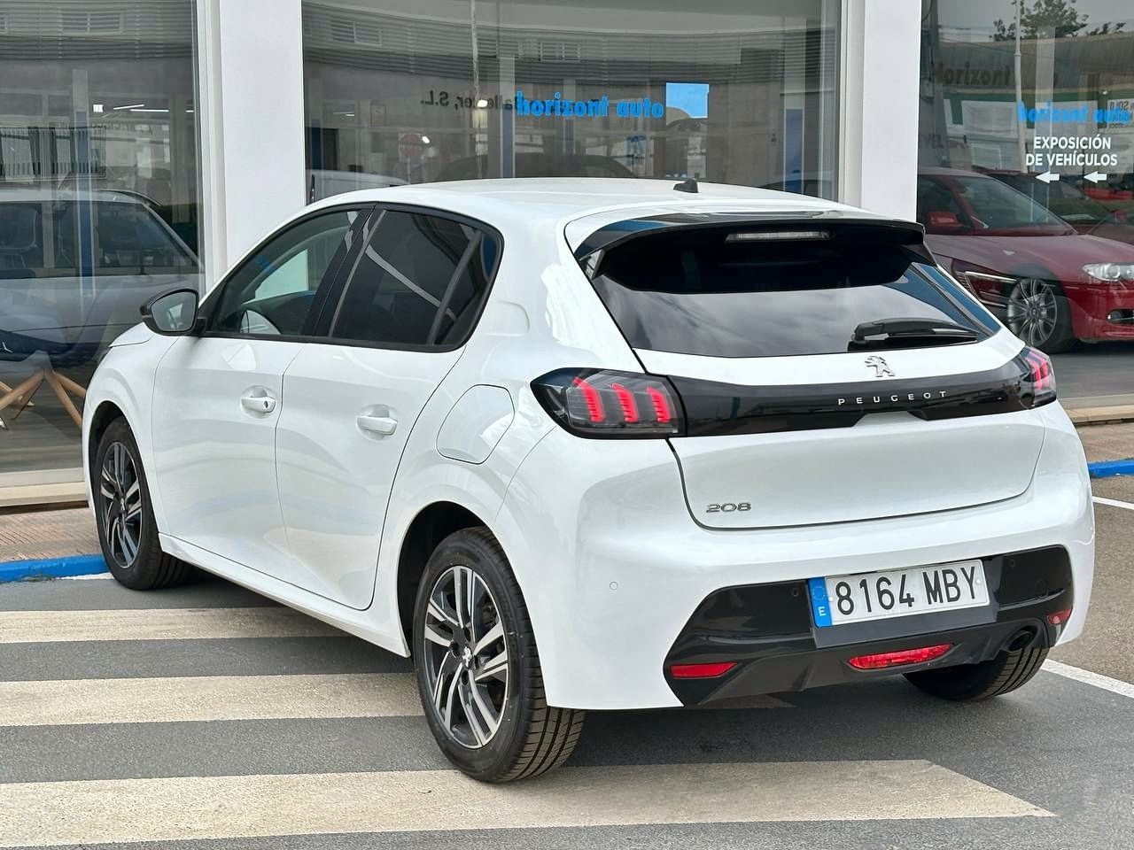 Foto Peugeot 208 10