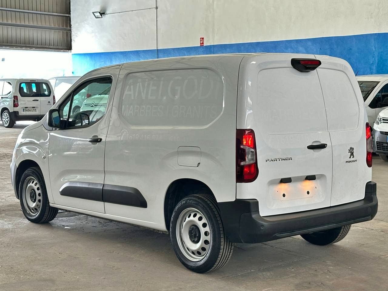 Foto Peugeot Partner 11