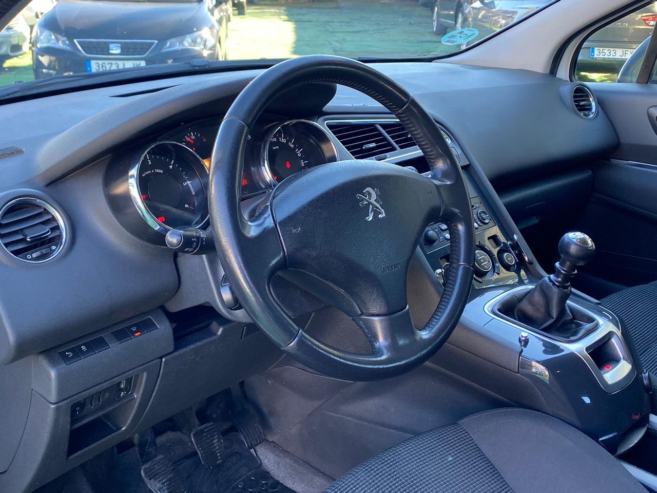 Foto Peugeot 5008 8