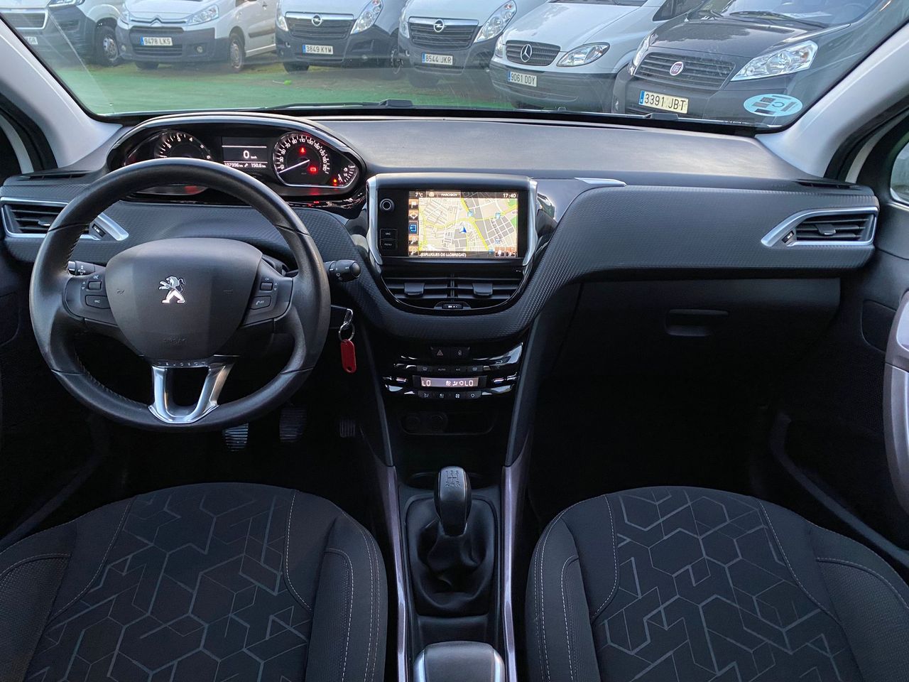 Foto Peugeot 2008 9