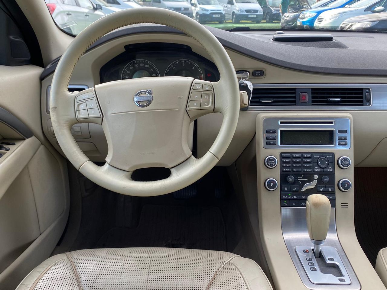 Foto Volvo S80 10