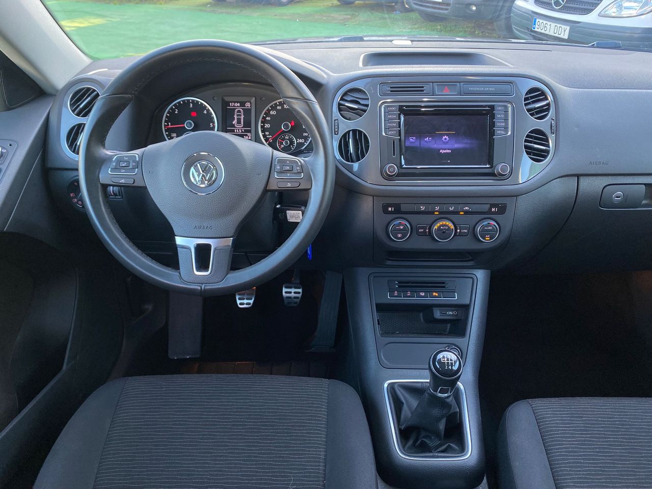Foto Volkswagen Tiguan 11