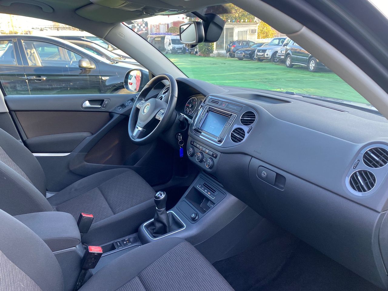 Foto Volkswagen Tiguan 23