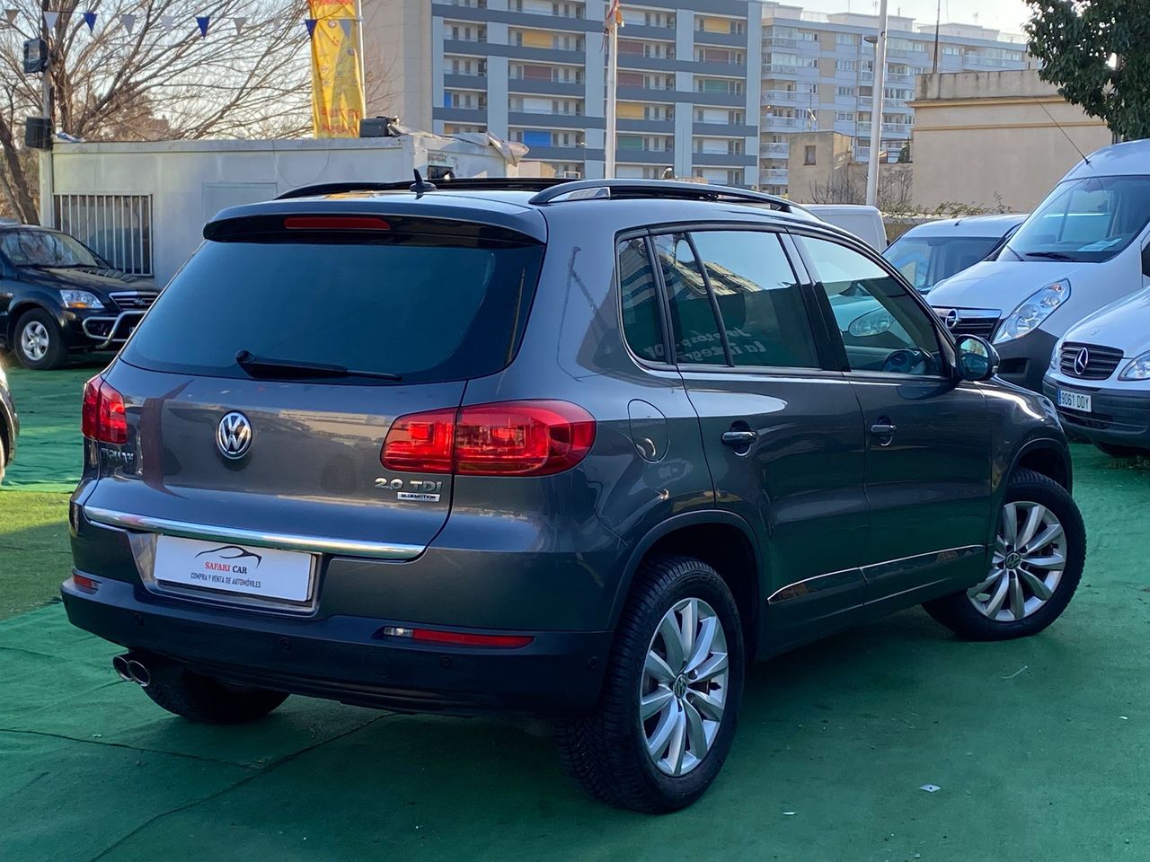 Foto Volkswagen Tiguan 26