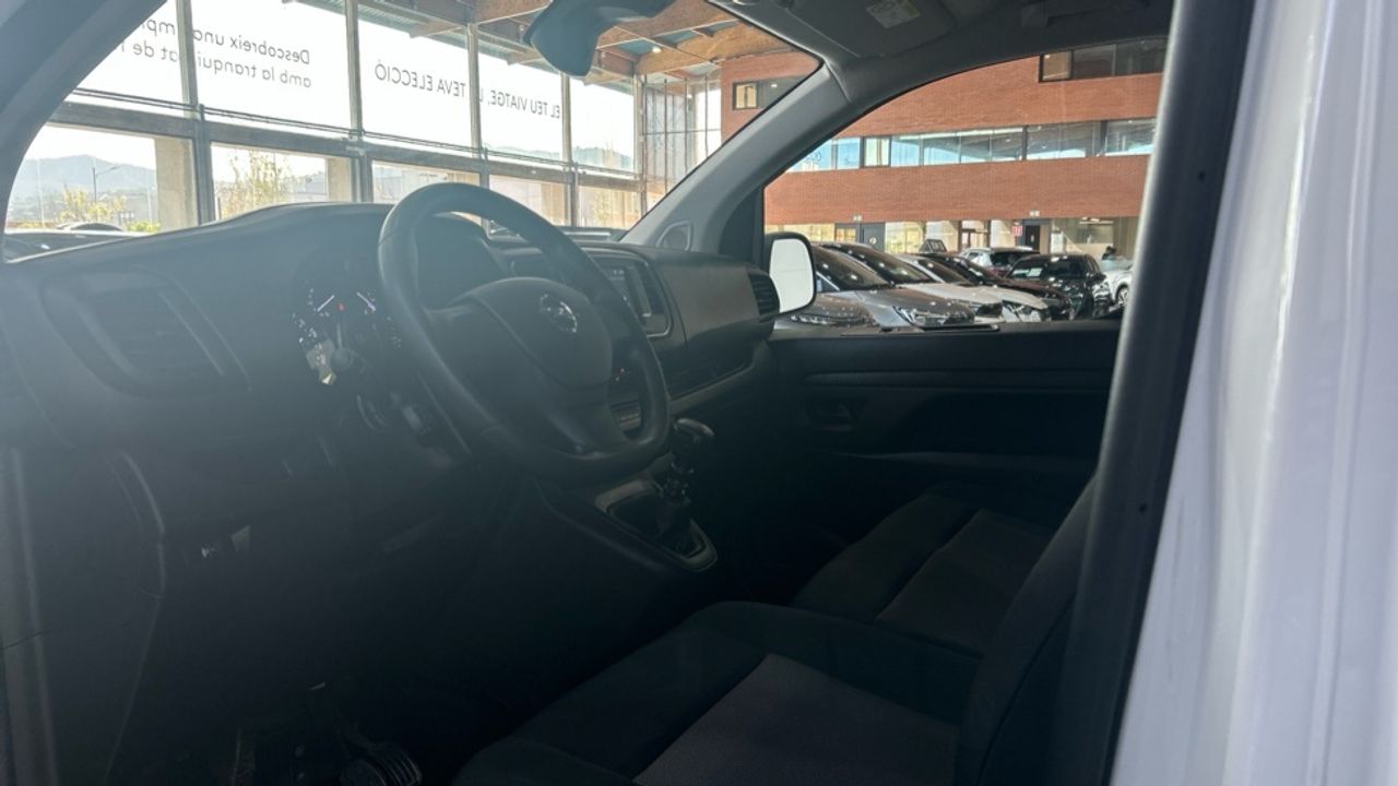 Foto Opel Vivaro 11