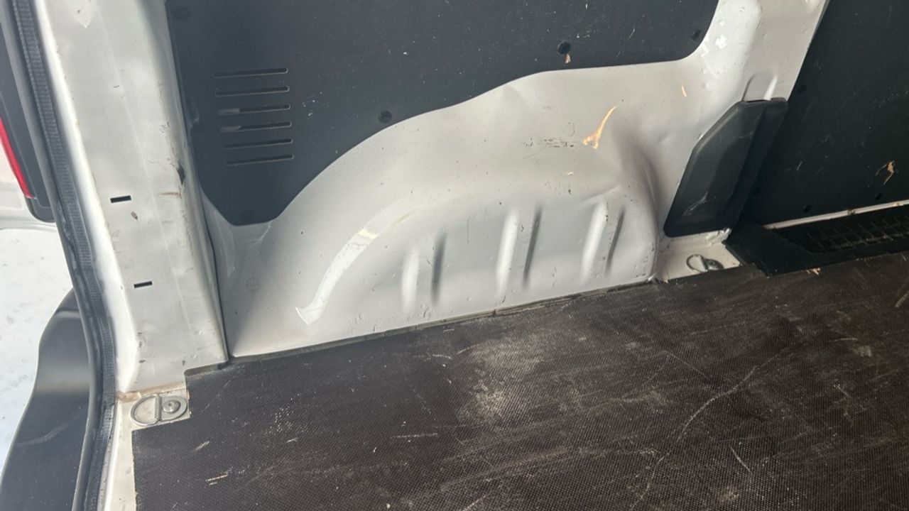 Foto Opel Vivaro 12