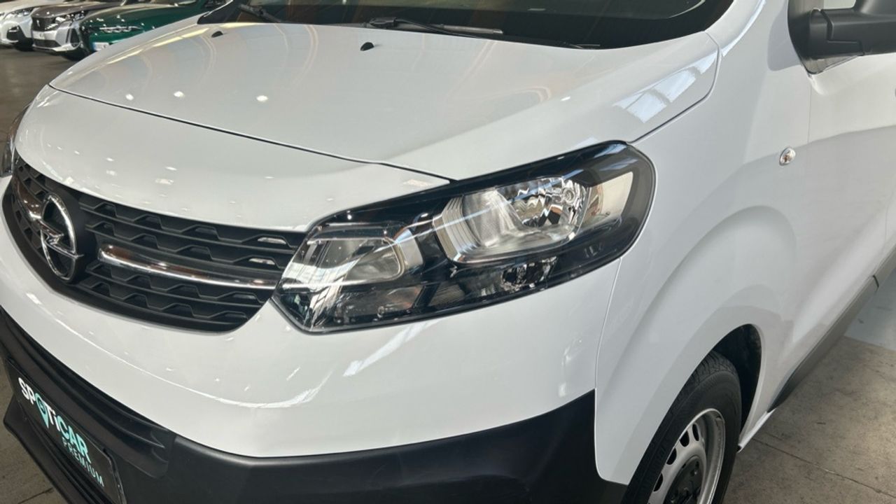 Foto Opel Vivaro 16
