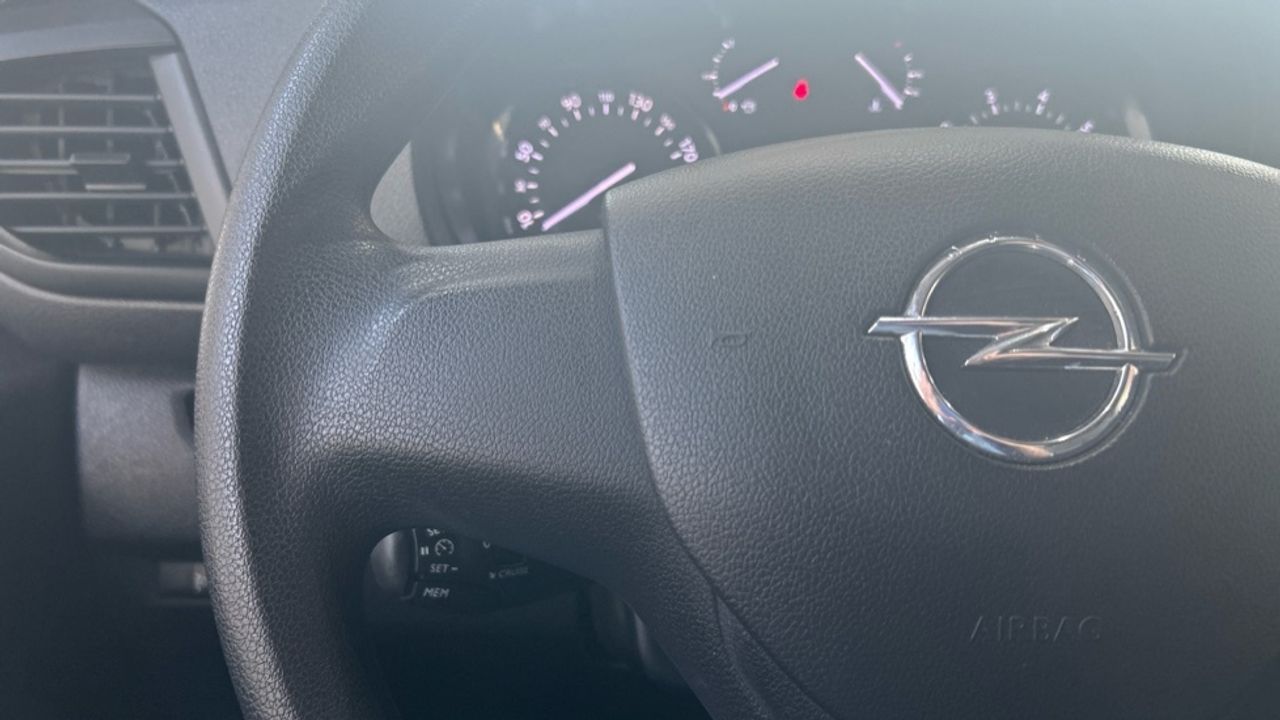 Foto Opel Vivaro 20