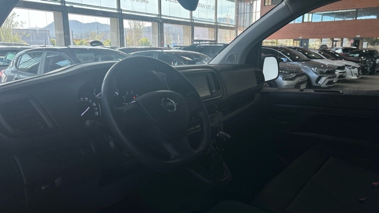 Foto Opel Vivaro 21