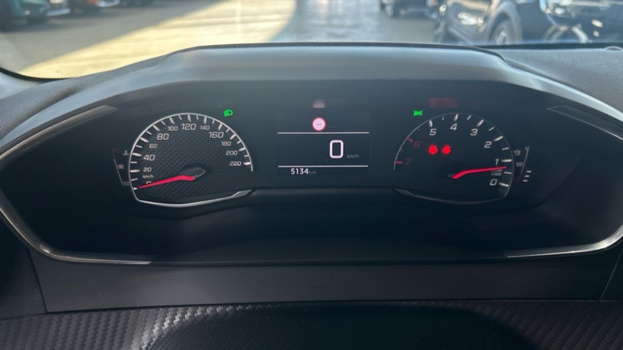 Foto Peugeot 208 10
