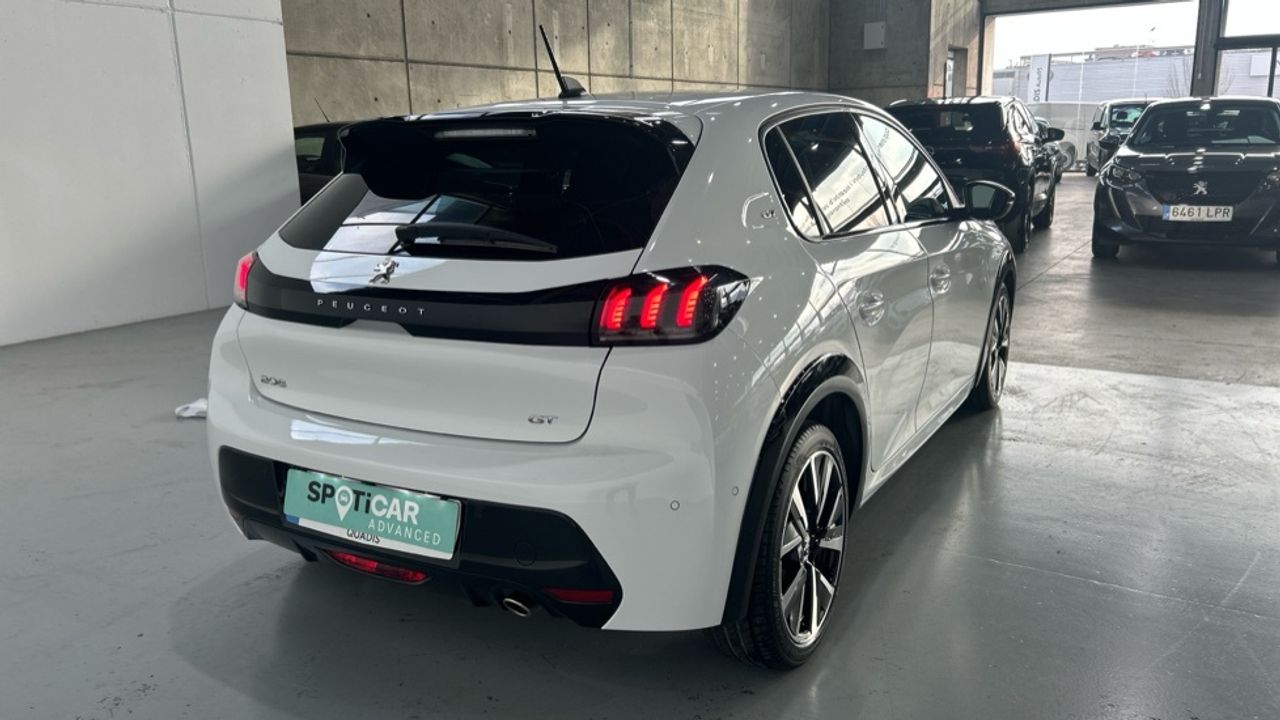 Foto Peugeot 208 24