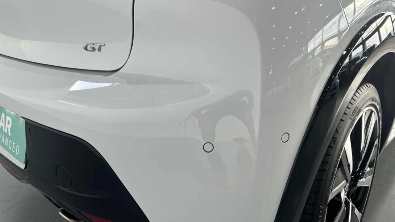Foto Peugeot 208 30